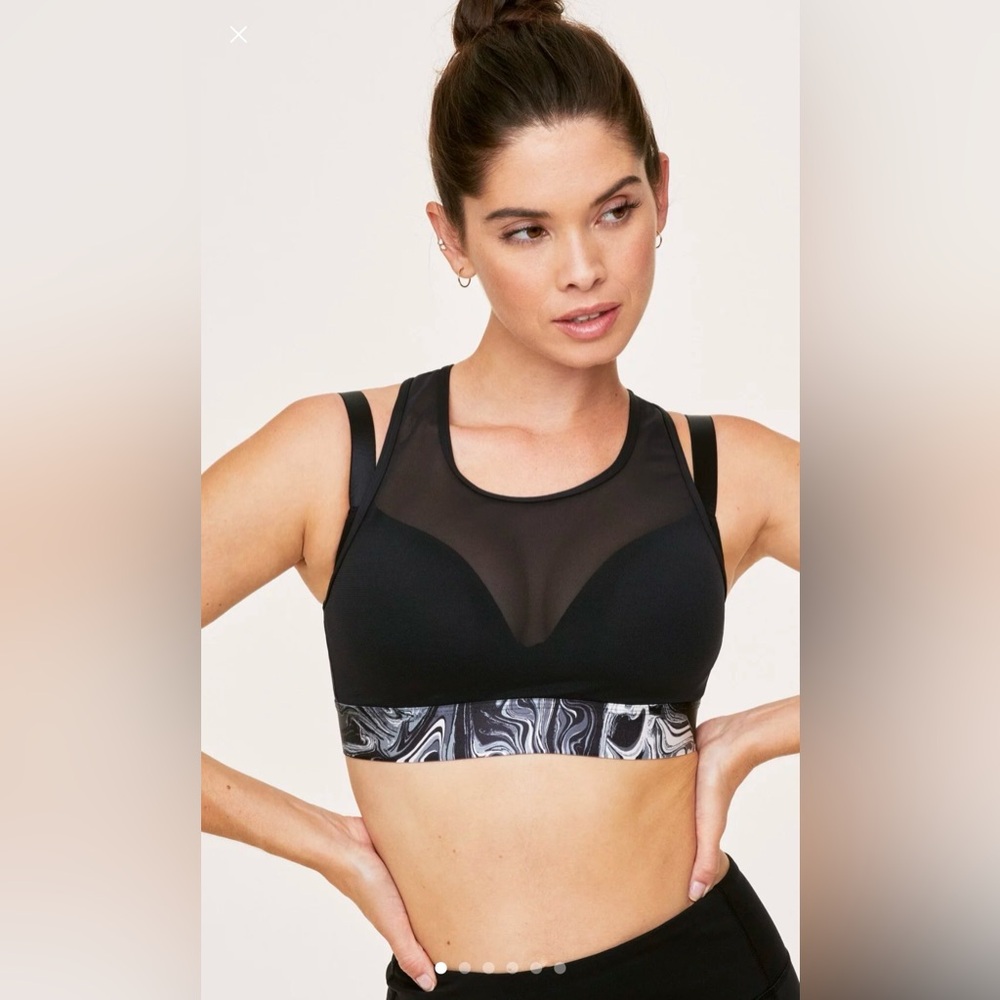 Adore Me Black and Gray Micah contour Sports Bra 32DD